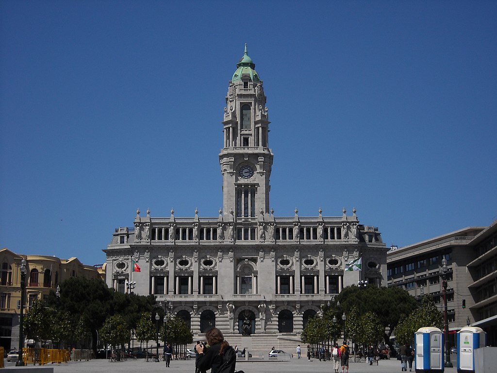 Câmara Municipal do Porto by Béria