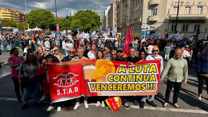TODOS AO 1º. MAIO - VIVA O 1º. MAIO DA CGTP-IN, DIA DO TRABALHADOR E DA TRABALHADORA!